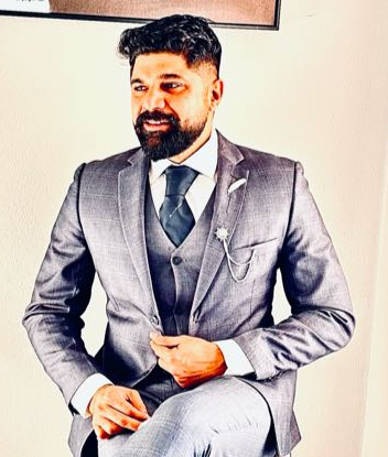 Dr. Waqar Arshad